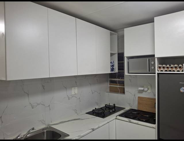 BEDROOM APARTMENT FOR SALE IN COMMERCIA